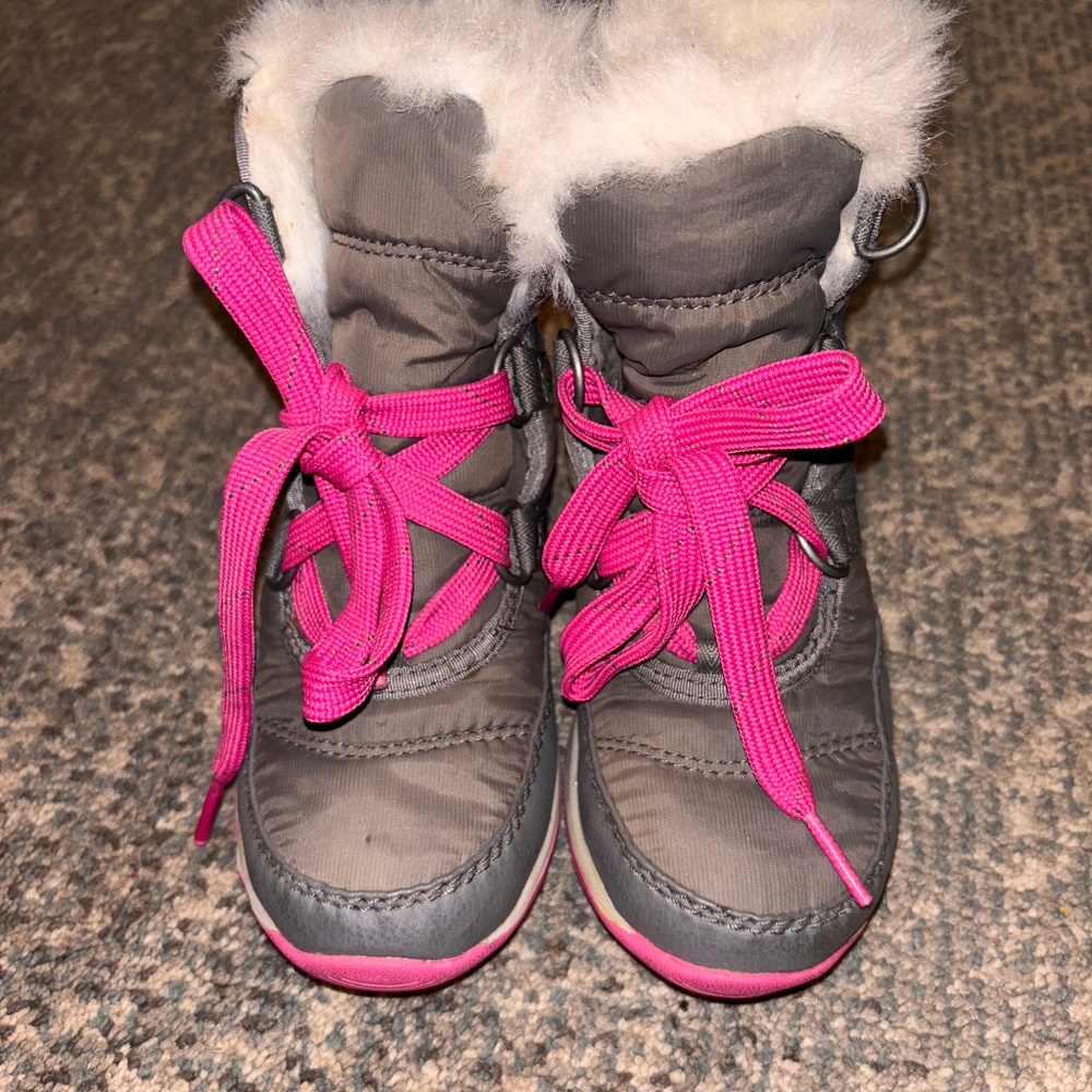 snow boots